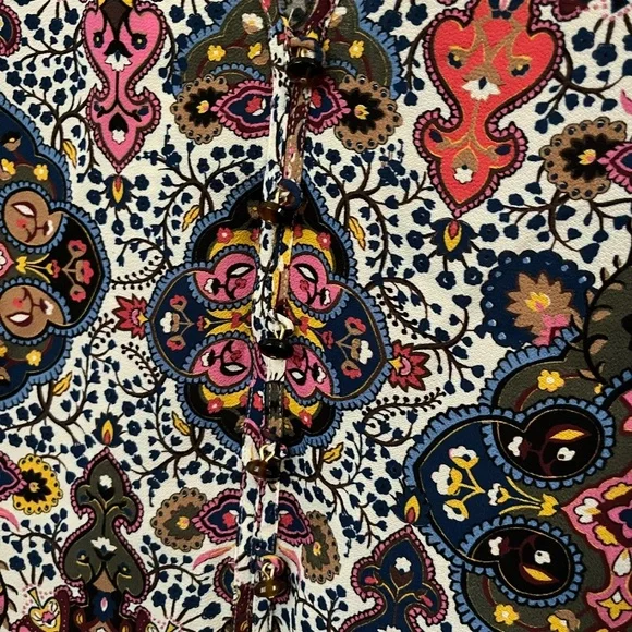 VERONICA BEARD | Sura Printed Crepe de Chine Blouse in Multicolor | Size 4 - Picture 11 of 13